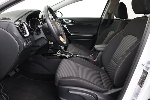 KIA Ceed SPORTSWAGON LX 1.5 T-GDI + A/T + CARPLAY + CAMERA + PDC + CRUISE + ALU 