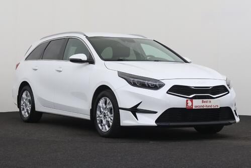 KIA Ceed SPORTSWAGON LX 1.5 T-GDI + A/T + CARPLAY + CAMERA + PDC + CRUISE + ALU 