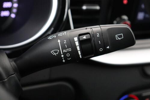 KIA Ceed SPORTSWAGON LX 1.5 T-GDI + A/T + CARPLAY + CAMERA + PDC + CRUISE + ALU 