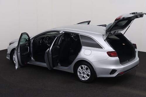 KIA Ceed SPORTSWAGON LX 1.5 T-GDI + A/T + CARPLAY + CAMERA + PDC + CRUISE + ALU 