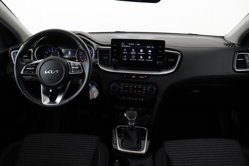 KIA Ceed SPORTSWAGON LX 1.5 T-GDI + A/T + CARPLAY + CAMERA + PDC + CRUISE + ALU 