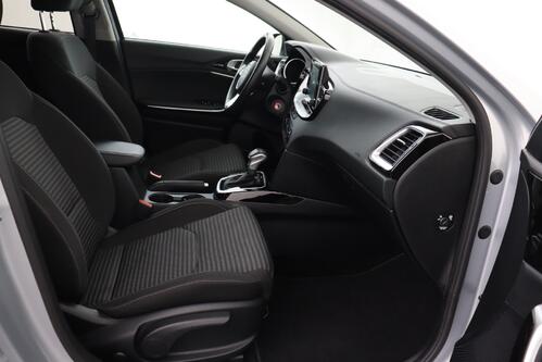 KIA Ceed SPORTSWAGON LX 1.5 T-GDI + A/T + CARPLAY + CAMERA + PDC + CRUISE + ALU 