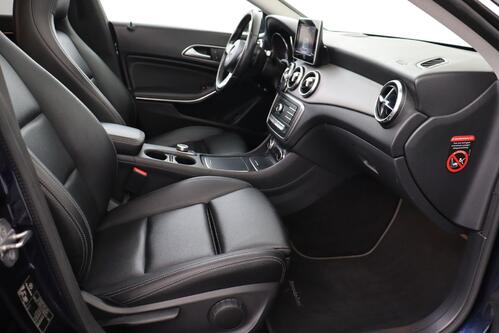 MERCEDES-BENZ CLA 180 DA + CAMERA + GPS + PANO + LEDER + ALU 