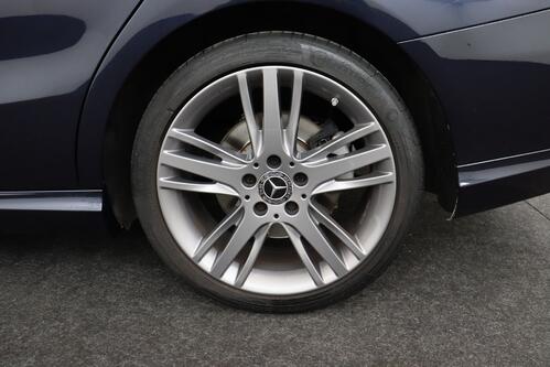 MERCEDES-BENZ CLA 180 DA + CAMERA + GPS + PANO + LEDER + ALU 