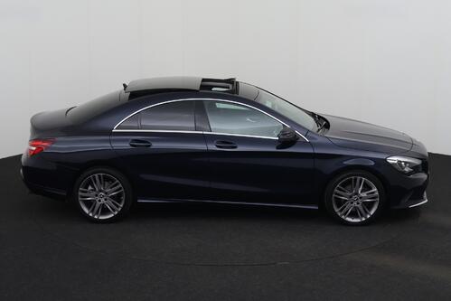 MERCEDES-BENZ CLA 180 DA + CAMERA + GPS + PANO + LEDER + ALU 