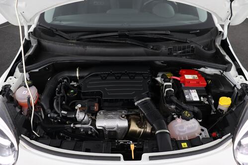 FIAT 500X 1.5i SPORT MHEV  + A/T + GPS + CAMERA + HALF/ LEDER + PDC + CRUISE + ALU