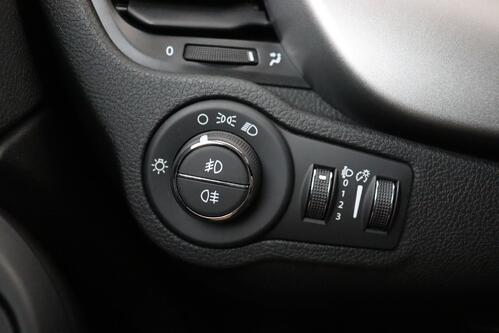 FIAT 500X 1.5i SPORT MHEV + A/T + GPS + CAMERA + HALF/LEDER + PDC + CRUISE + ALU