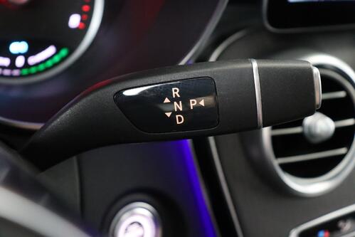 MERCEDES-BENZ GLC 300 e IA PHEV  AMG-LINE + GPS + CAMERA + PDC + CRUISE + LEDER + PANO + ALU 20