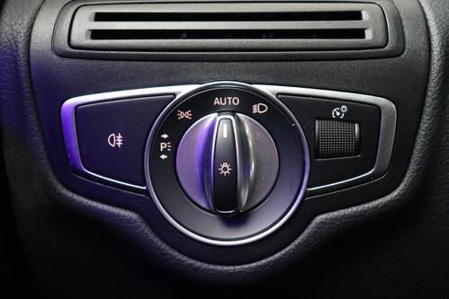 MERCEDES-BENZ GLC 300 e IA PHEV  AMG-LINE + GPS + CAMERA + PDC + CRUISE + LEDER + PANO + ALU 20