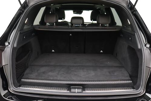 MERCEDES-BENZ GLC 300 e IA PHEV  AMG-LINE + GPS + CAMERA + PDC + CRUISE + LEDER + PANO + ALU 20