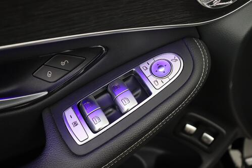 MERCEDES-BENZ GLC 300 e IA PHEV  AMG-LINE + GPS + CAMERA + PDC + CRUISE + LEDER + PANO + ALU 20