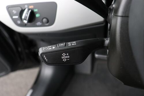 AUDI A4 AVANT 2.0 TSI S-TRONIC + CARPLAY + GPS + PDC + ALU 