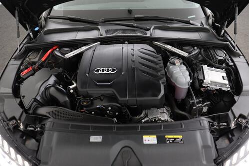 AUDI A4 AVANT 2.0 TSI S-TRONIC + CARPLAY + GPS + PDC + ALU 