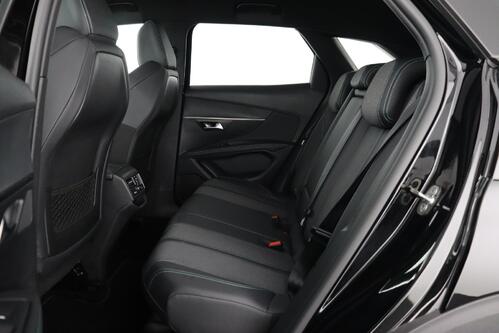 PEUGEOT 3008 1.2 PURETECH EAT8 + CARPLAY + GPS + CAMERA + PDC + CRUISE + ALU 