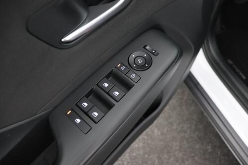 HYUNDAI Kona 1.0T-GDI MPV DCT + CARPLAY + GPS + CAMERA + PDC + CRUISE (ACC) + ALU 