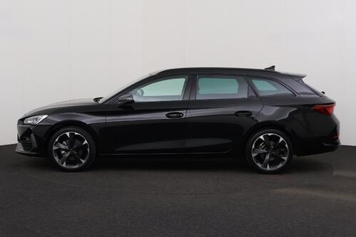 CUPRA Leon SPORTS TOURER 1.5 HEV + A/T + CARPLAY + CAMERA + PDC + CRUISE + ALU 18