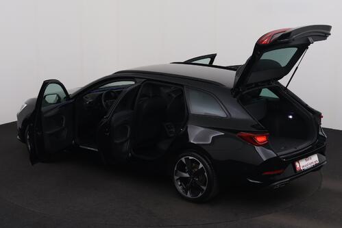 CUPRA Leon SPORTS TOURER 1.5 HEV + A/T + CARPLAY + CAMERA + PDC + CRUISE + ALU 18