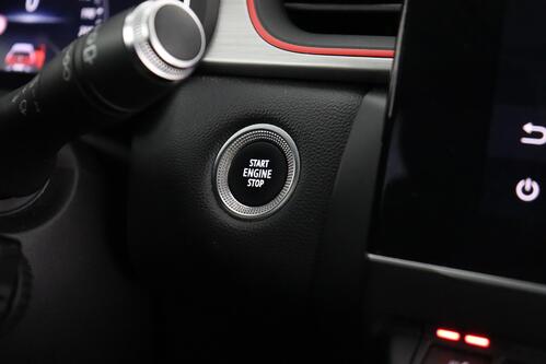 RENAULT Captur INTENS 1.3Tce EDC + A/T + GPS + CARPLAY + HALF/LEDER + CAMERA + OPEN DAK + PDC + CRUISE + ALU 17