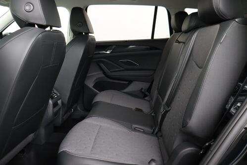 VOLKSWAGEN Tayron LIFE 30Y 1.5 e-TSI DSG MHEV + 7PL. + CARPLAY + CAMERA + PDC + CRUISE (ACC) + ALU 