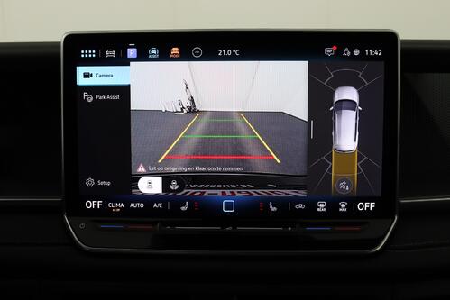 VOLKSWAGEN Tayron LIFE 30Y 1.5 e-TSI DSG MHEV + 7PL. + CARPLAY + CAMERA + PDC + CRUISE (ACC) + ALU 