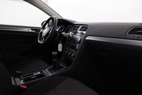VOLKSWAGEN Golf VII 1.0 i + AIRCO 