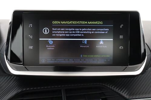 PEUGEOT 208 e  Active 50 kWh + A/T + CARPLAY + CRUISE