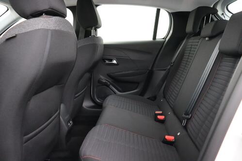 PEUGEOT 208 e  Active 50 kWh + A/T + CARPLAY + CRUISE