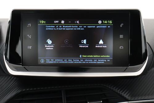 PEUGEOT 208 e  Active 50 kWh + A/T + CARPLAY + CRUISE