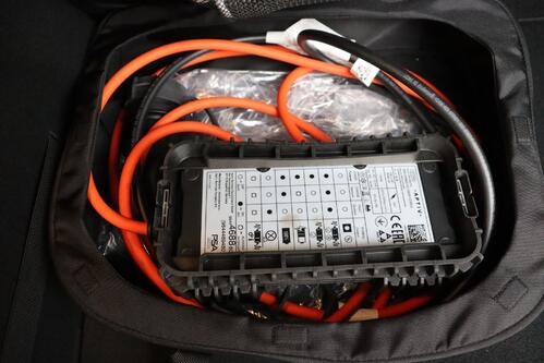 PEUGEOT 208 e  Active 50 kWh + A/T + CARPLAY + CRUISE