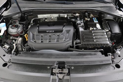 VOLKSWAGEN Tiguan ALLSPACE 2.0 TSI + CARPLAY + CAMERA + LEDER + ALU 17