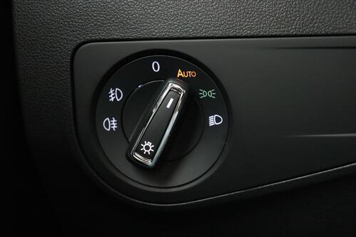 VOLKSWAGEN Tiguan ALLSPACE 2.0 TSI + CARPLAY + CAMERA + LEDER + ALU 17