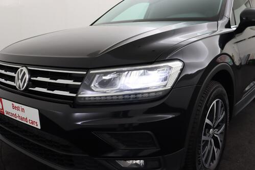 VOLKSWAGEN Tiguan ALLSPACE 2.0 TSI + CARPLAY + CAMERA + LEDER + ALU 17