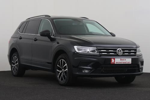 VOLKSWAGEN Tiguan ALLSPACE 2.0 TSI + CARPLAY + CAMERA + LEDER + ALU 17