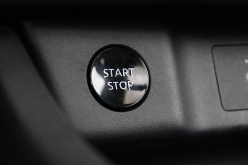 NISSAN X-Trail  e-POWER N-CONNECTA 4WD LOUNGE PACK + 7PL + CARPLAY + GPS + CAMERA + PDC + CRUISE +  PANO + ALU 