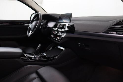 BMW X4 X-DRIVE 20iA 184PK  + GPS + LEDER + CARPLAY + CAMERA + PDC + CRUISE + PANO DAK + ALU 20