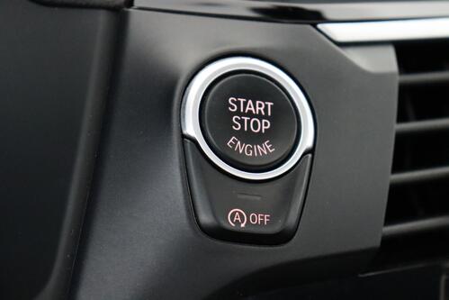 BMW X4 X-DRIVE 20iA 184PK  + GPS + LEDER + CARPLAY + CAMERA + PDC + CRUISE + PANO DAK + ALU 20