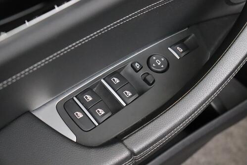 BMW X4 X-DRIVE 20iA 184PK  + GPS + LEDER + CARPLAY + CAMERA + PDC + CRUISE + PANO DAK + ALU 20