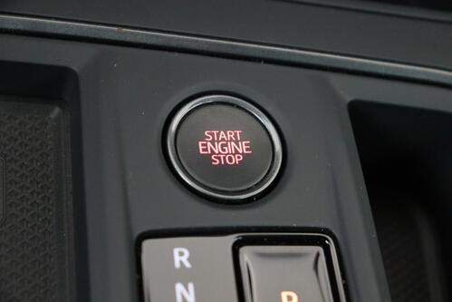 CUPRA Leon SPORTSTOURER 1.5i  Hybrid DSG + CARPLAY + CAMERA + PDC + CRUISE(ACC) + ALU 