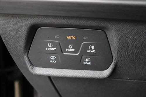 CUPRA Leon SPORTSTOURER 1.5i  Hybrid DSG + CARPLAY + CAMERA + PDC + CRUISE(ACC) + ALU 