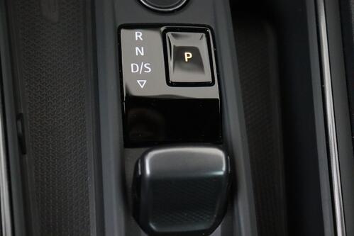 CUPRA Leon SPORTSTOURER 1.5i  Hybrid DSG + CARPLAY + CAMERA + PDC + CRUISE(ACC) + ALU 