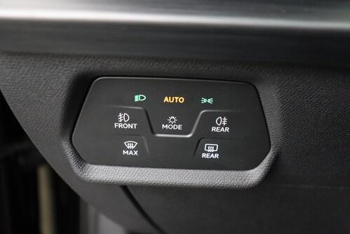 CUPRA Leon SPORTSTOURER 1.5 MHEV + CARPLAY + CAMERA + PDC + CRUISE (ACC) + ALU 