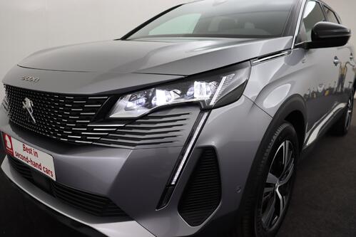 PEUGEOT 5008 1.2 i GT + 7PL. + CARPLAY + GPS + CAMERA + PDC + CRUISE (ACC) + HALF-LEDER + ALU 18