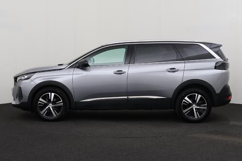 PEUGEOT 5008 1.2 i GT + 7PL. + CARPLAY + GPS + CAMERA + PDC + CRUISE (ACC) + HALF-LEDER + ALU 18