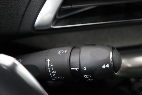 PEUGEOT 5008 GT  + 7PL. + CARPLAY + GPS + CAMERA + PDC + CRUISE + ALU 