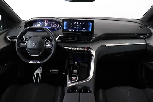 PEUGEOT 5008 GT  + 7PL. + CARPLAY + GPS + CAMERA + PDC + CRUISE + ALU 