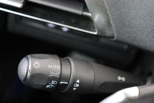 PEUGEOT 5008 GT  + 7PL. + CARPLAY + GPS + CAMERA + PDC + CRUISE + ALU 