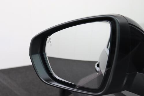 PEUGEOT 5008 GT  + 7PL. + CARPLAY + GPS + CAMERA + PDC + CRUISE + ALU 