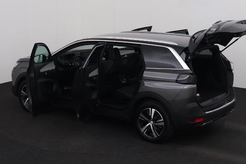 PEUGEOT 5008 GT  + 7PL. + CARPLAY + GPS + CAMERA + PDC + CRUISE + ALU 