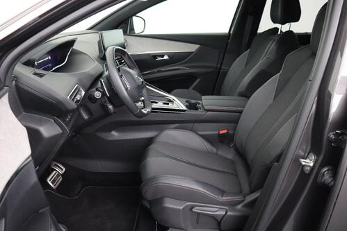 PEUGEOT 5008 GT  + 7PL. + CARPLAY + GPS + CAMERA + PDC + CRUISE + ALU 