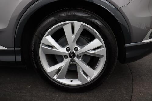 AUDI Q4 E-TRON 35 S-LINE 52 kWh + CARPLAY + GPS + PDC + ALU 